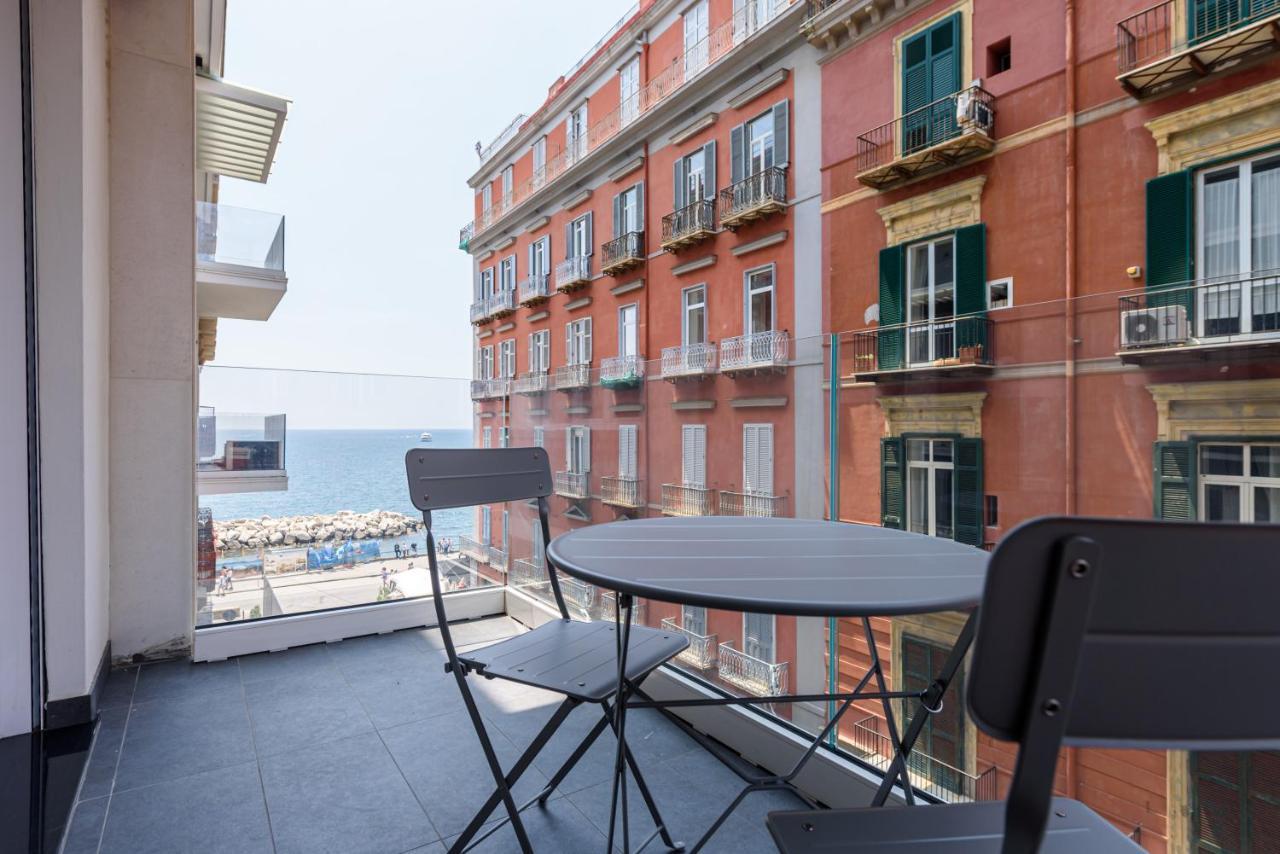 Tommaseo Seaside Apartments 那不勒斯 外观 照片
