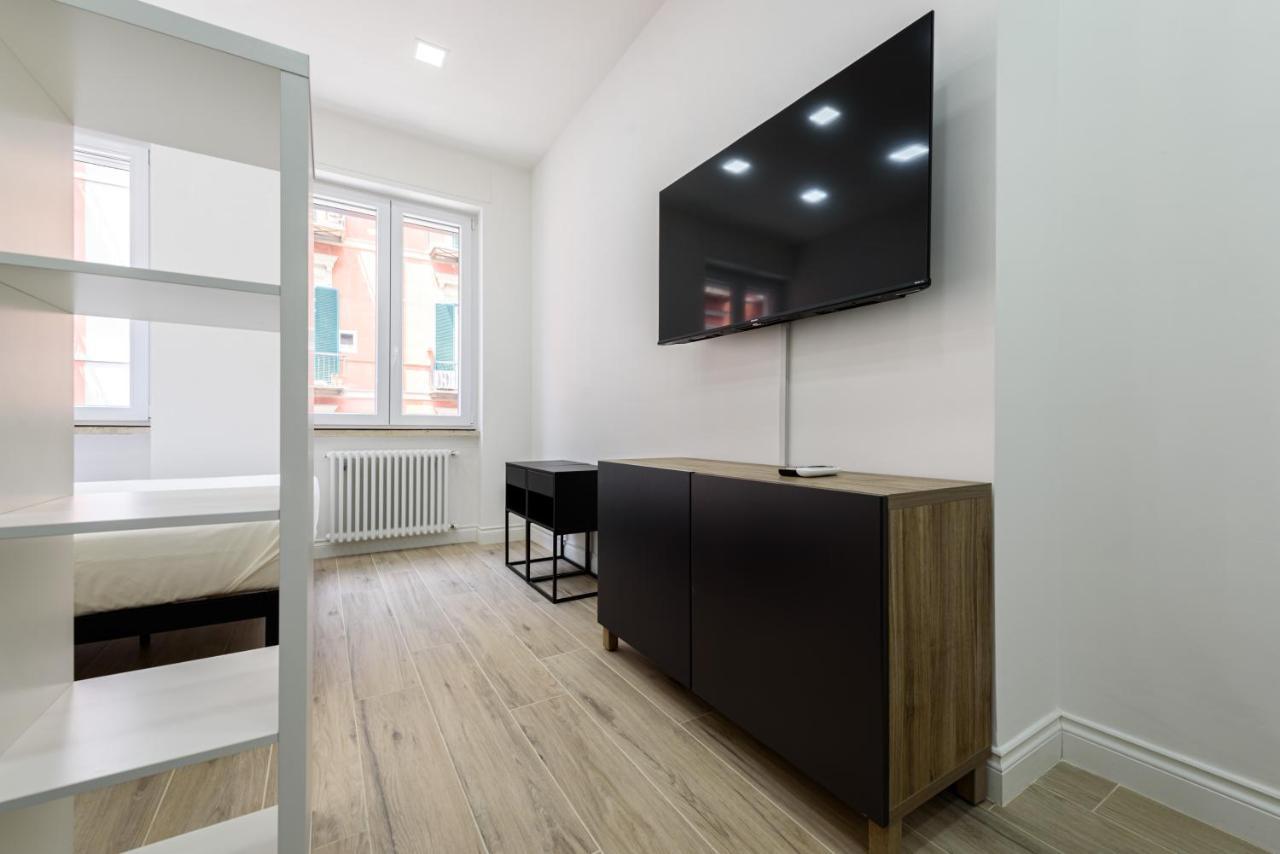 Tommaseo Seaside Apartments 那不勒斯 外观 照片