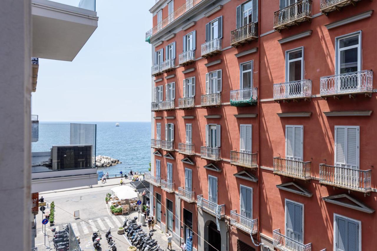 Tommaseo Seaside Apartments 那不勒斯 外观 照片